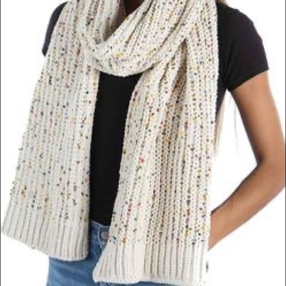 CC Women’s Chenille Oatmeal Confetti Scarf 🧣